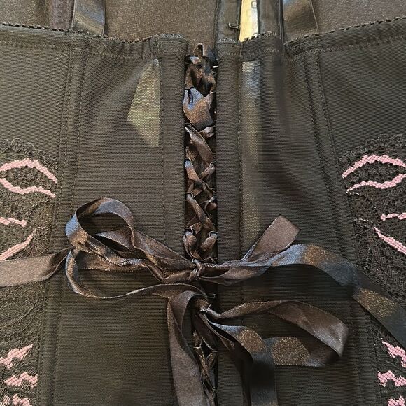 Cacique Corset Bustier Black Pink Size 14/16 Lingerie - Picture 7 of 11